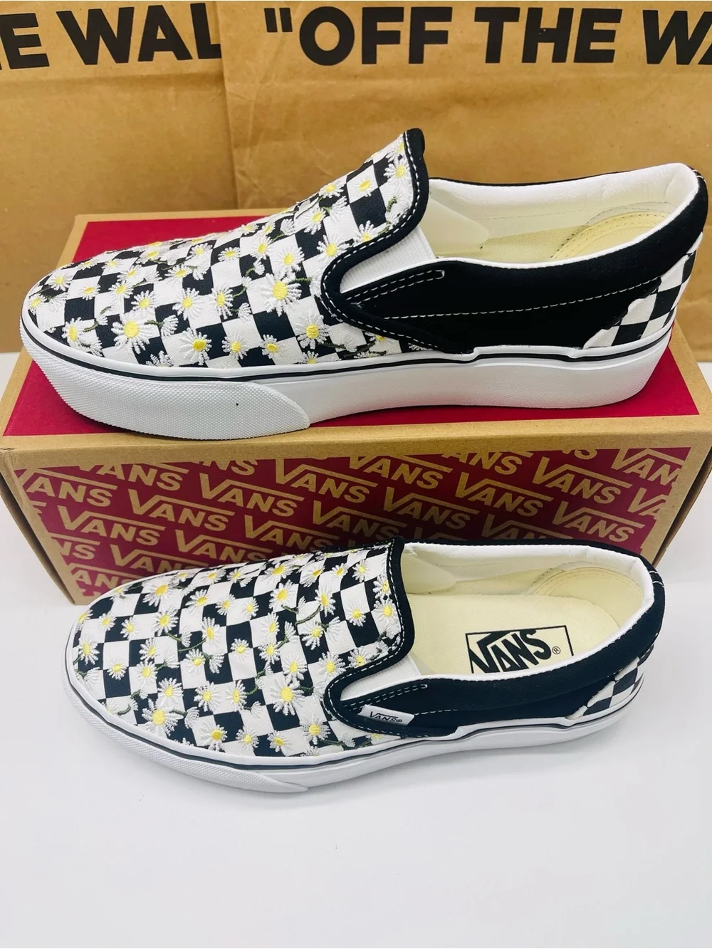 Vans Classic Slip-On Platform FLORAL CHECKERBOARD BLACK/WHT VN000EA9BA2 Sneakers